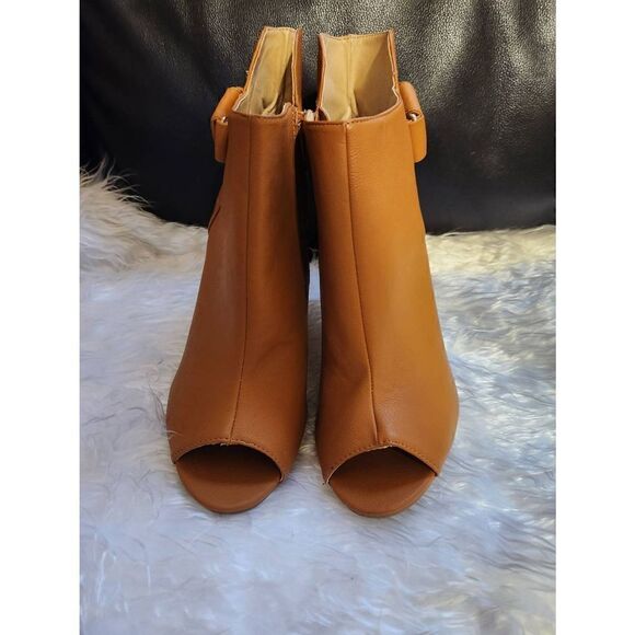 NWOT Rue21 XL 10 Brown open toe ankle bootie with 4" heal - Picture 2 of 9